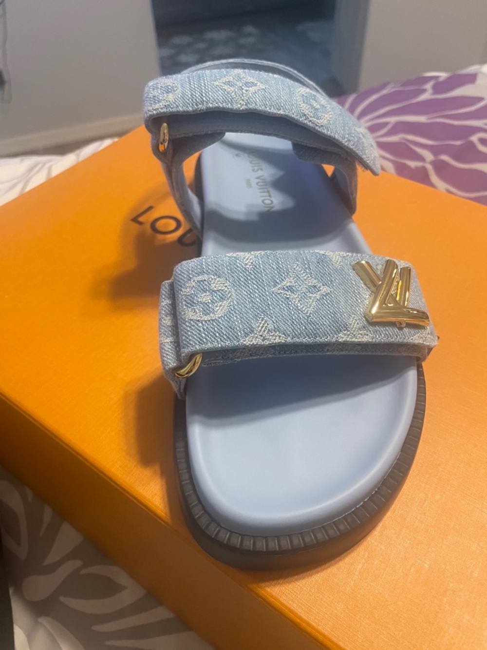 Louis Vuitton Sunset Flat Blue Monogram Denim Sandals with Gold Accent - Picture 5 of 5